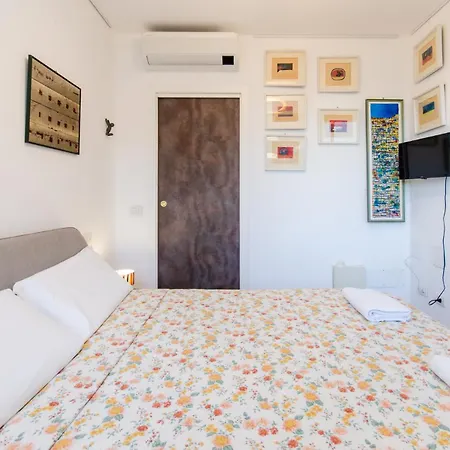 Anfossi Home, In Porta Romana, Design E Comfort, Con Grande Terrazza Privata, Vista Parco