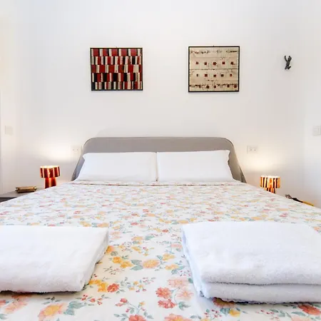Anfossi Home, In Porta Romana, Design E Comfort, Con Grande Terrazza Privata, Vista Parco 아파트 *