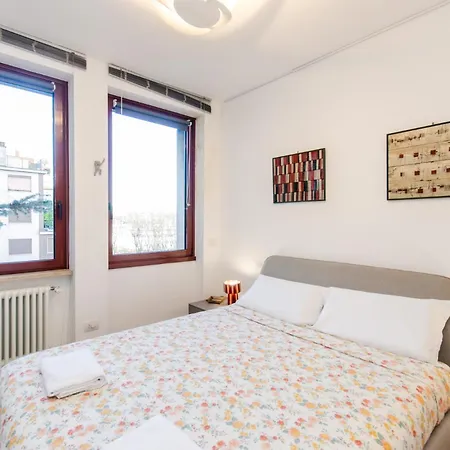 Anfossi Home, In Porta Romana, Design E Comfort, Con Grande Terrazza Privata, Vista Parco 아파트