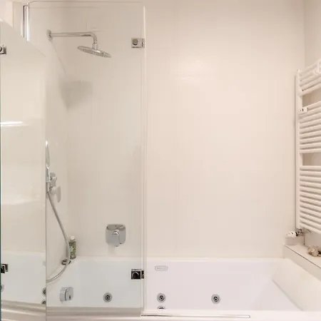 Anfossi Home, In Porta Romana, Design E Comfort, Con Grande Terrazza Privata, Vista Parco