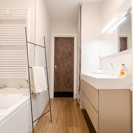 Anfossi Home, In Porta Romana, Design E Comfort, Con Grande Terrazza Privata, Vista Parco 아파트