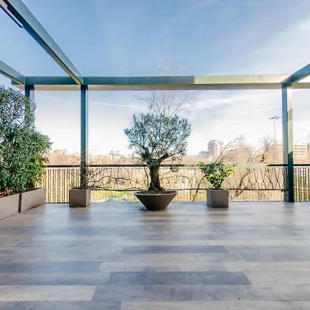 아파트 Anfossi Home, In Porta Romana, Design E Comfort, Con Grande Terrazza Privata, Vista Parco *